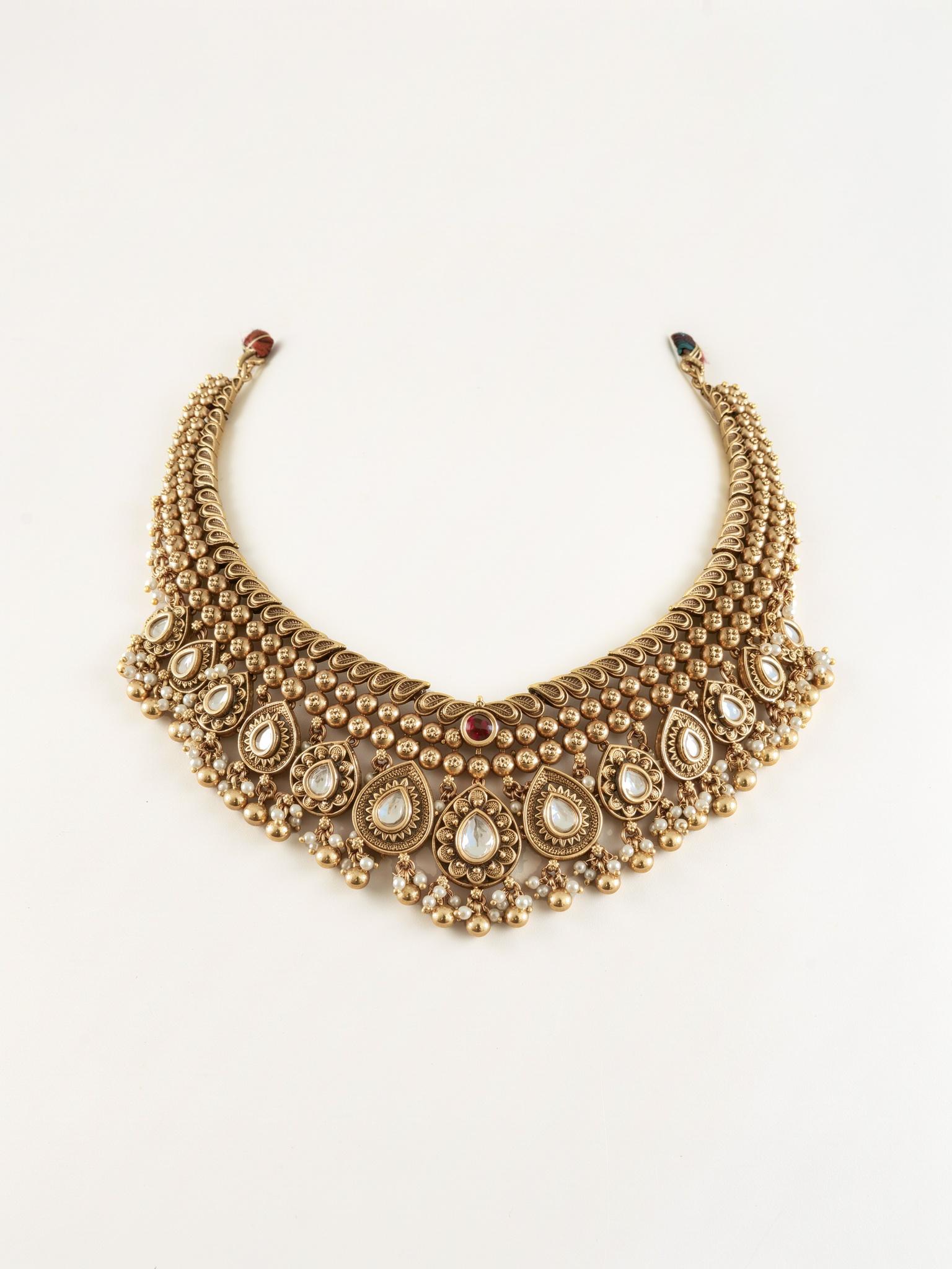 Ameera Antique Gold Necklace Set - Outbox House
