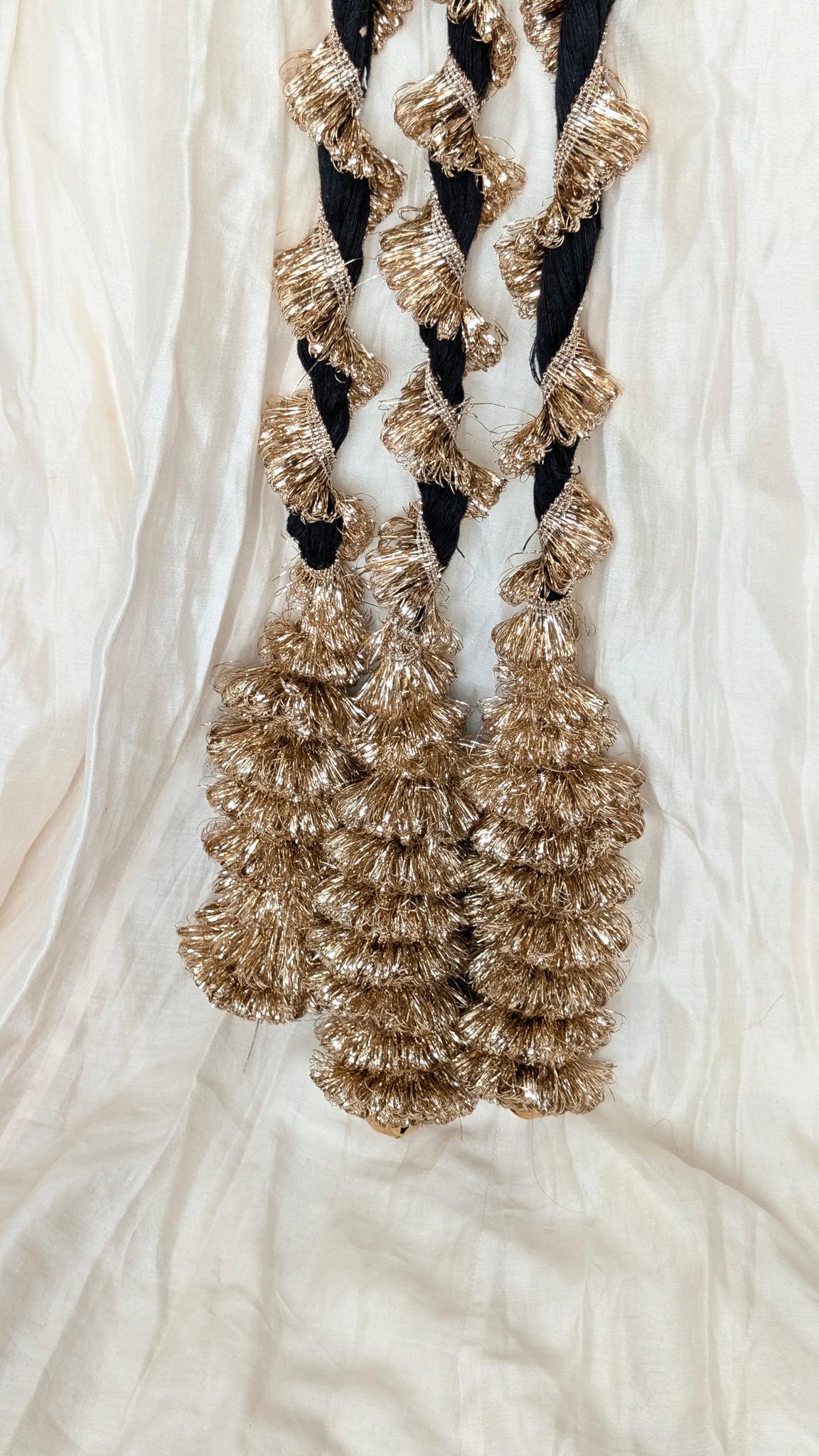 Naaz Zari Tassel Parandi, Black and Gold - Outbox House